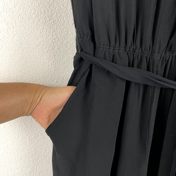 Aritzia Babaton Maximillian Jumpsuit Womens Medium Black Crop Wide Leg Minimal - Picture 5 of 14